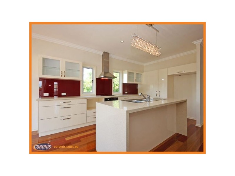 22a Seaville Avenue, Scarborough QLD 4020