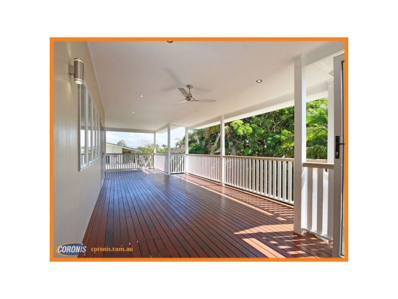 22a Seaville Avenue, Scarborough QLD 4020