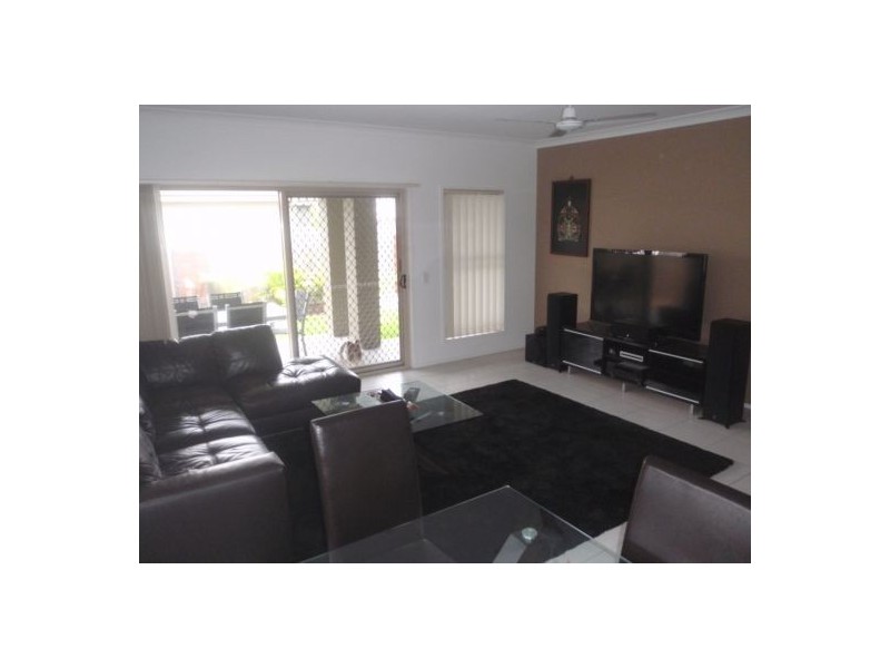 9 Freeman Street, North Lakes QLD 4509