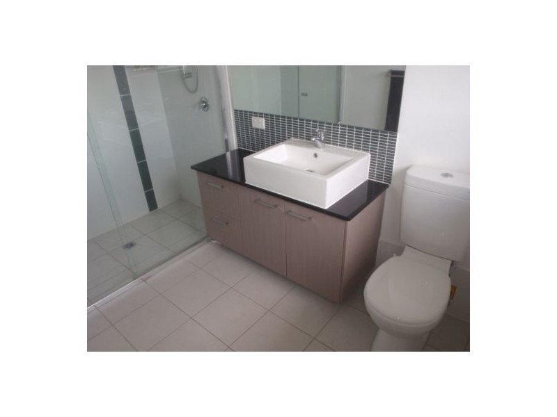 9 Freeman Street, North Lakes QLD 4509