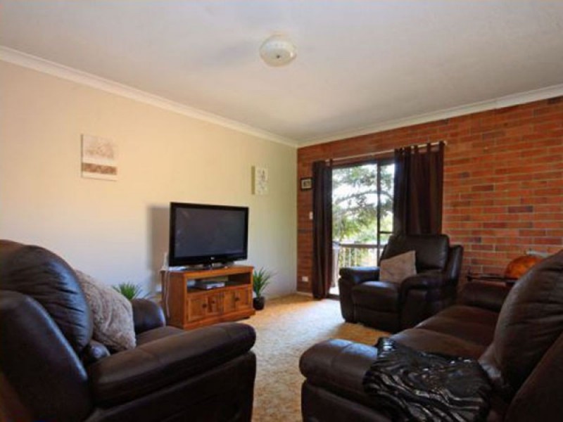 3/59 Prince Edward Parade, Redcliffe QLD 4020