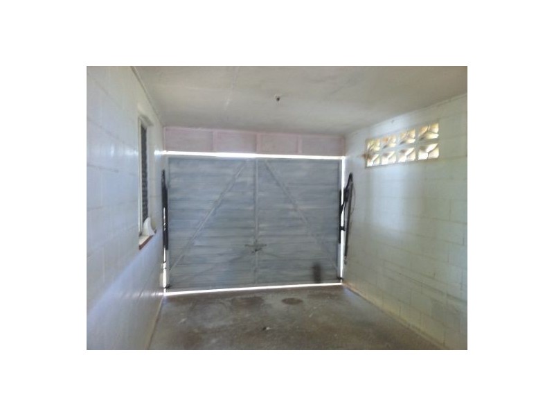 28 Eversleigh Road, Scarborough QLD 4020