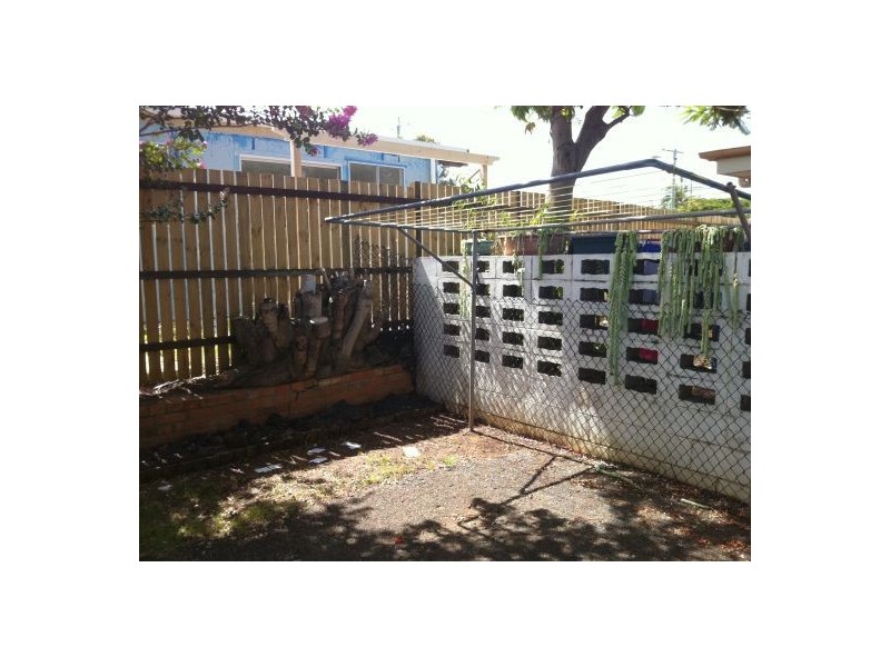 28 Eversleigh Road, Scarborough QLD 4020