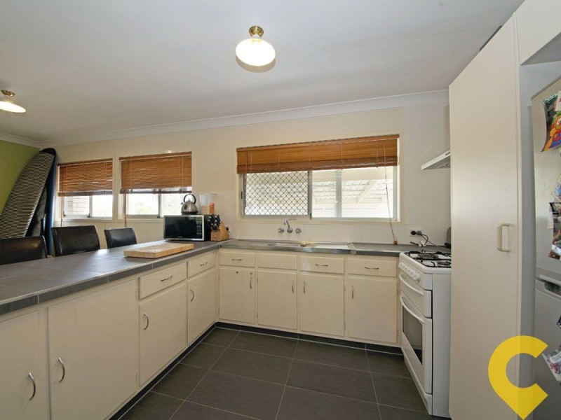 6 Wallace Street, Redcliffe QLD 4020