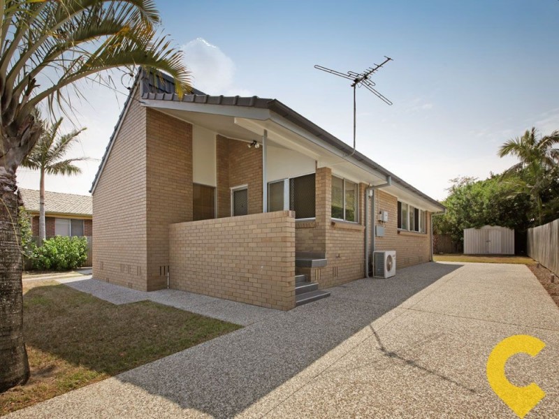 6 Wallace Street, Redcliffe QLD 4020