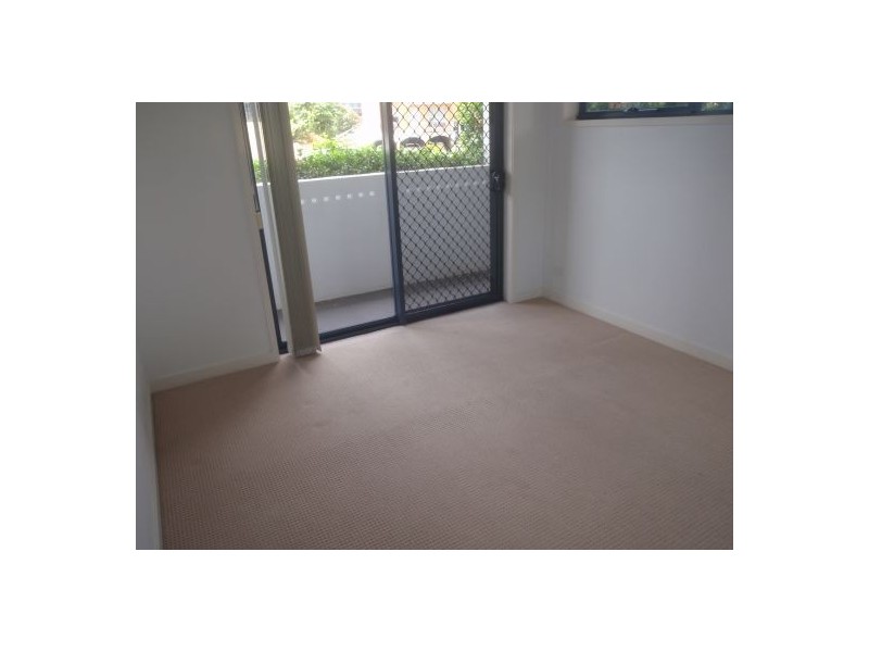 1/3 Macdonnell Road, Margate QLD 4019