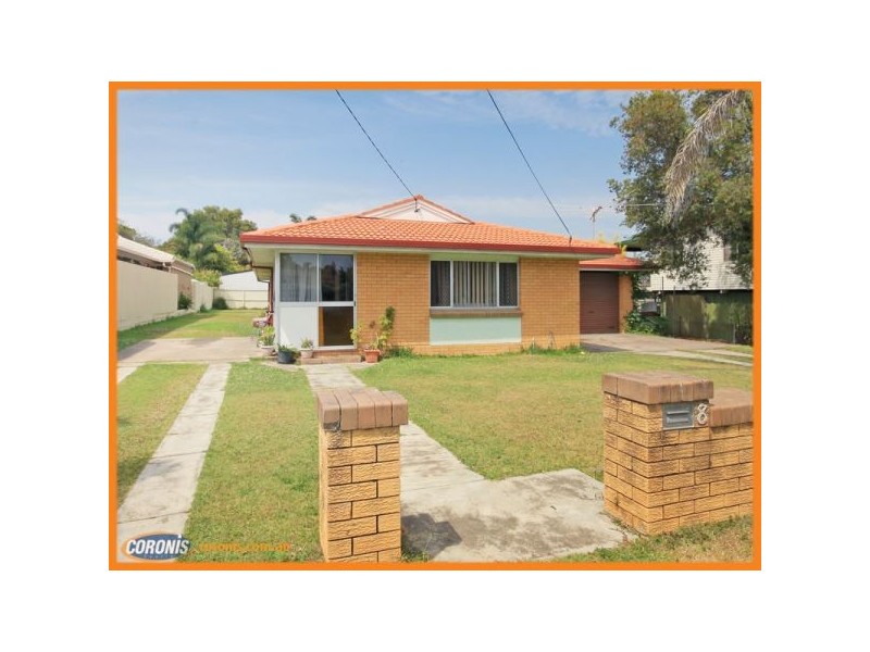 8 Amanda Street, Scarborough QLD 4020