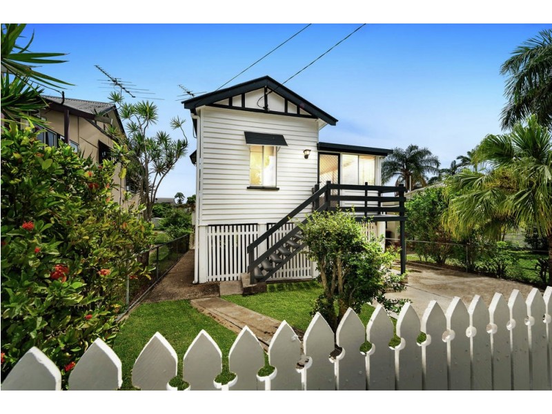 30 Greenup Street, Redcliffe QLD 4020