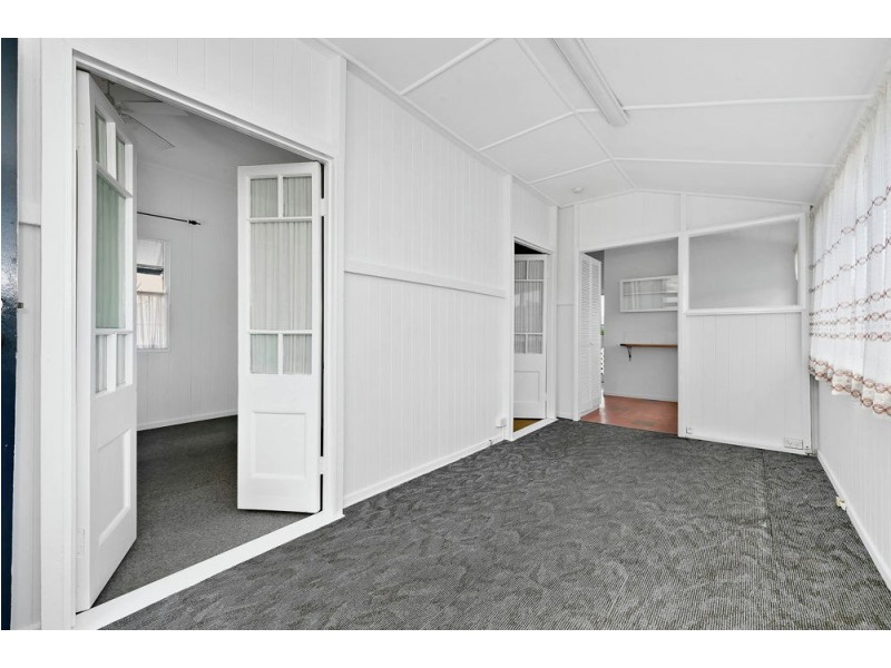 30 Greenup Street, Redcliffe QLD 4020