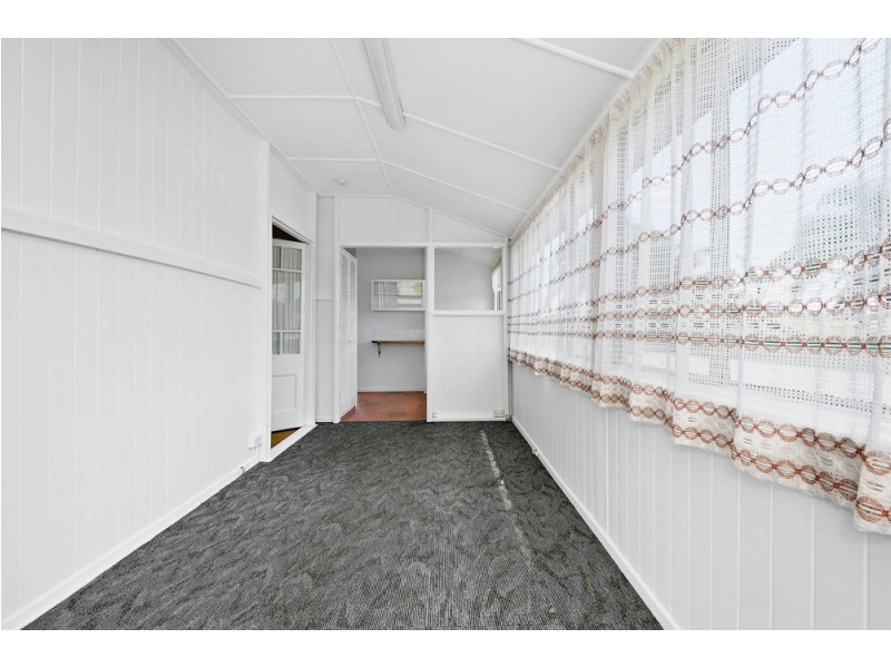 30 Greenup Street, Redcliffe QLD 4020