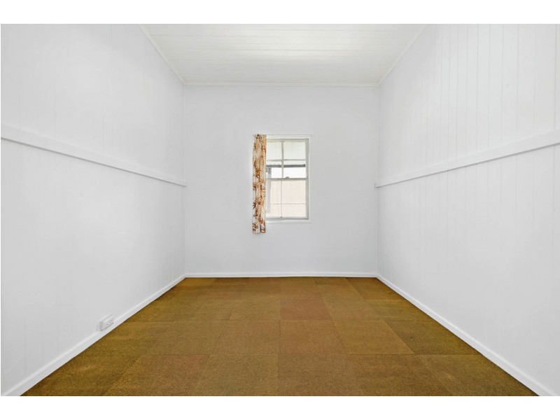 30 Greenup Street, Redcliffe QLD 4020