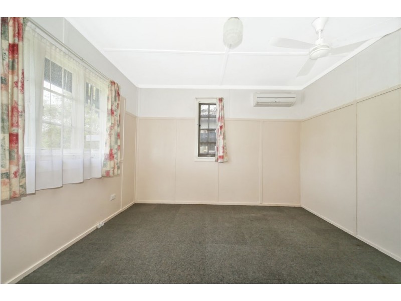 6 Jamieson Street, Redcliffe QLD 4020