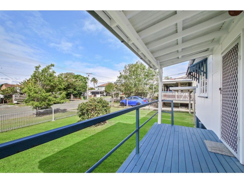 6 Jamieson Street, Redcliffe QLD 4020