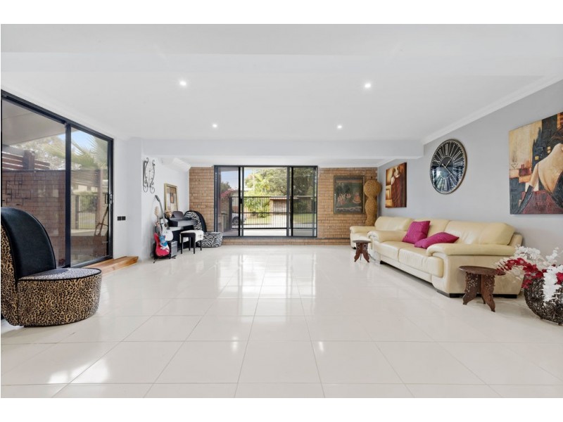 55 Deans Street East, Margate QLD 4019