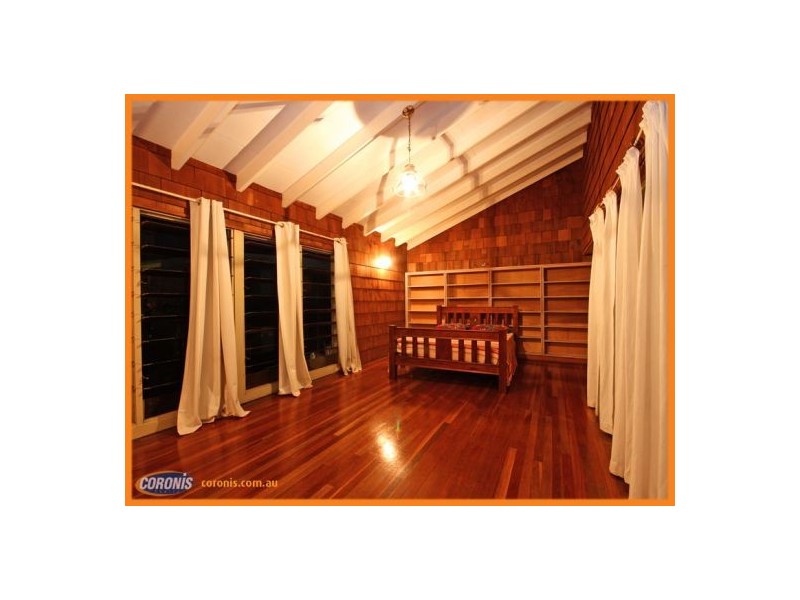 1/30 King Street, Woody Point QLD 4019