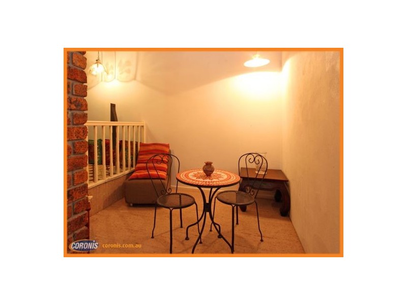 1/30 King Street, Woody Point QLD 4019