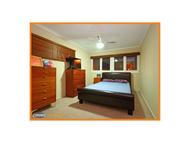 1/30 King Street, Woody Point QLD 4019