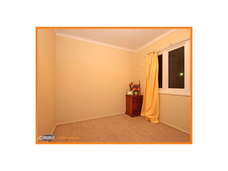 1/30 King Street, Woody Point QLD 4019