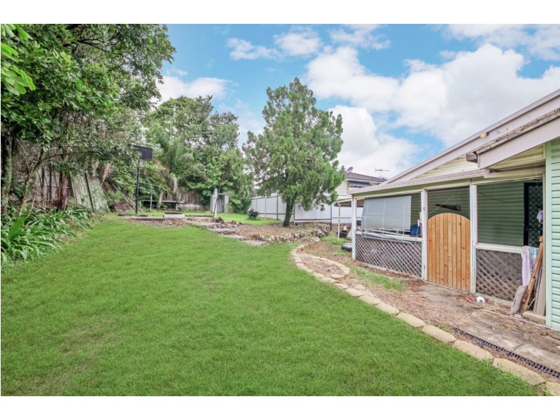 248 Macdonnell Road, Clontarf QLD 4019
