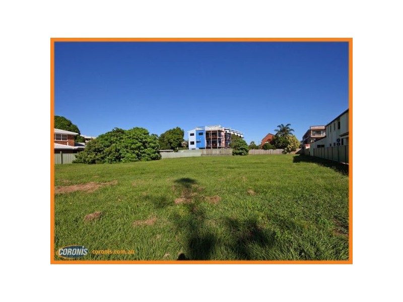 149-151 Landsborough Avenue, Scarborough QLD 4020