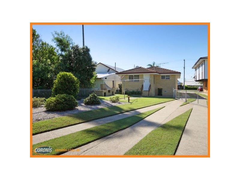 63 Mein Street, Scarborough QLD 4020
