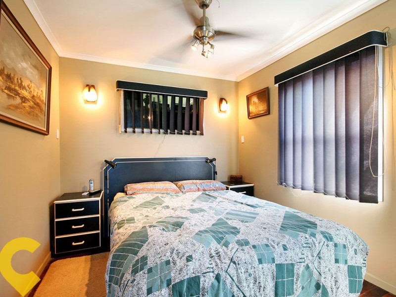 19 Flinders Parade, Scarborough QLD 4020