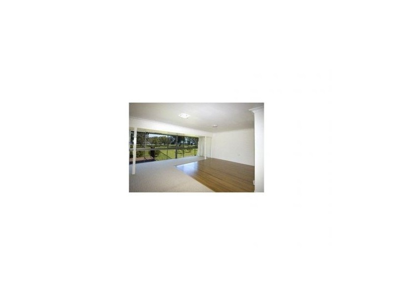 6 View Street, Woody Point QLD 4019