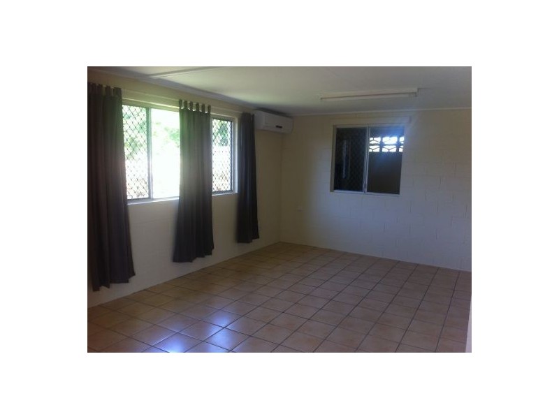 28 Eversleigh Road, Scarborough QLD 4020