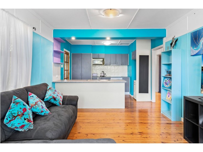 24 Garnet Street, Scarborough QLD 4020