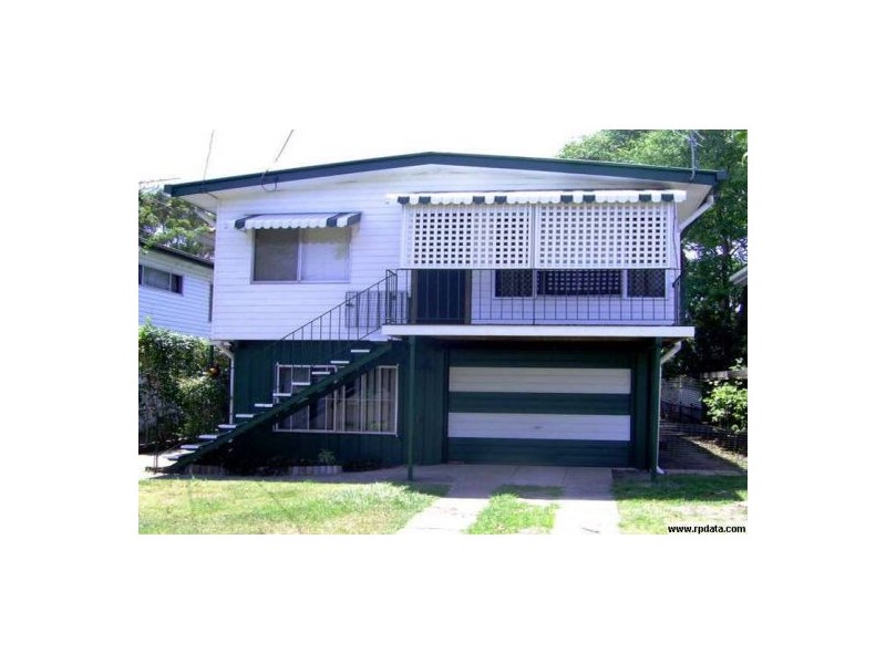 66 Sportsground Street, Redcliffe QLD 4020