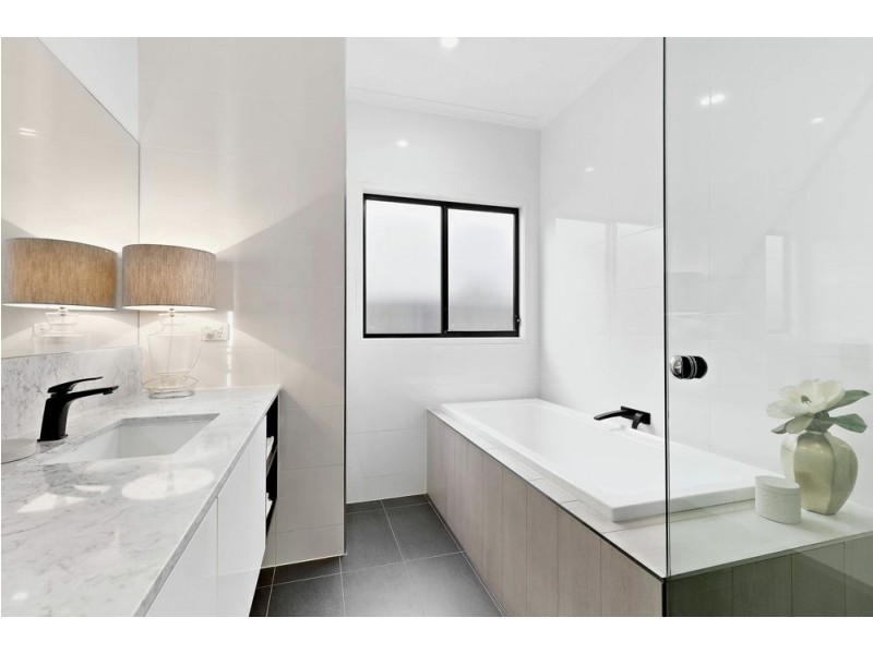 394 Rode Road, Chermside QLD 4032