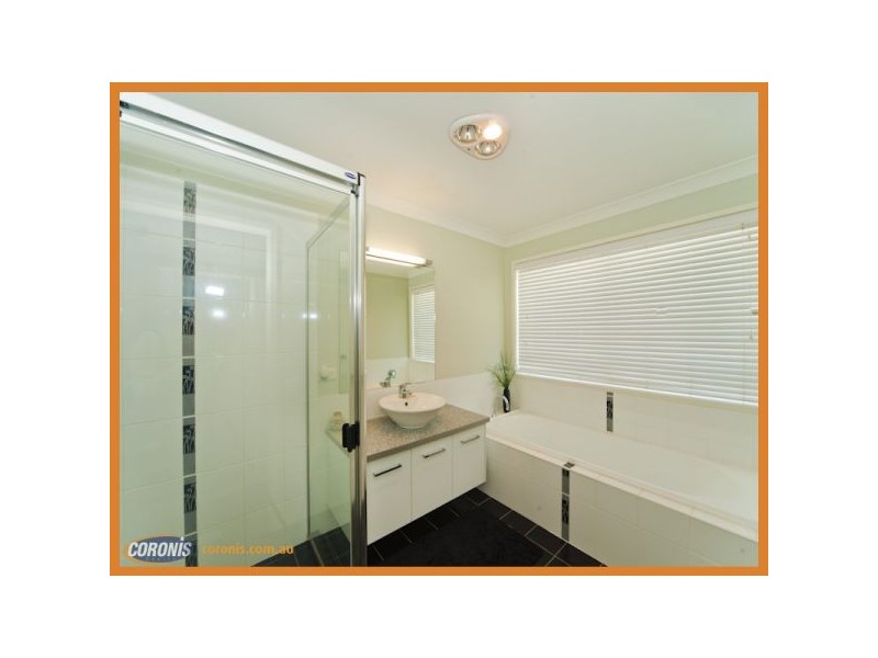 49 Lionheart Crescent, Newport QLD 4020