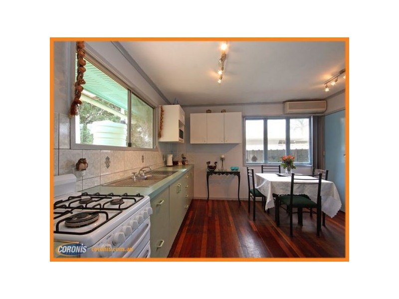 10 Fraser Street, Kippa-ring QLD 4021