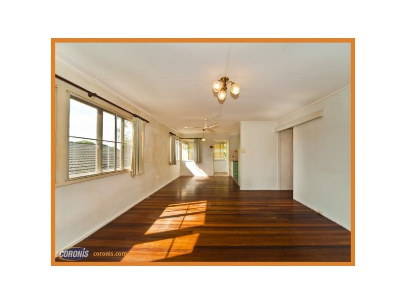 82 Laura Street, Clontarf QLD 4019