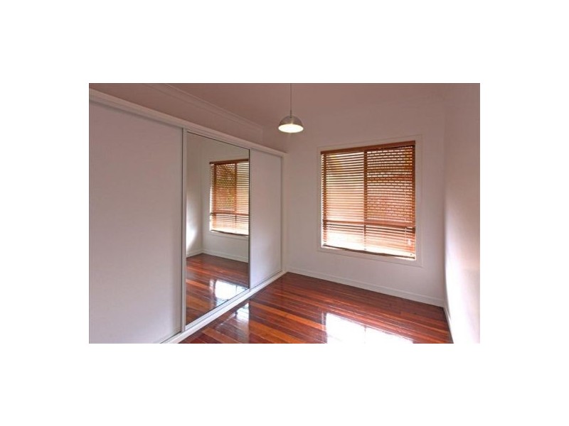 8 Beaconsfield Street, Margate QLD 4019