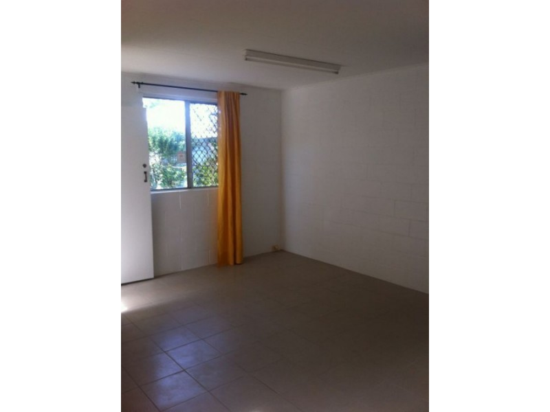 19 Dunns Terrace, Scarborough QLD 4020