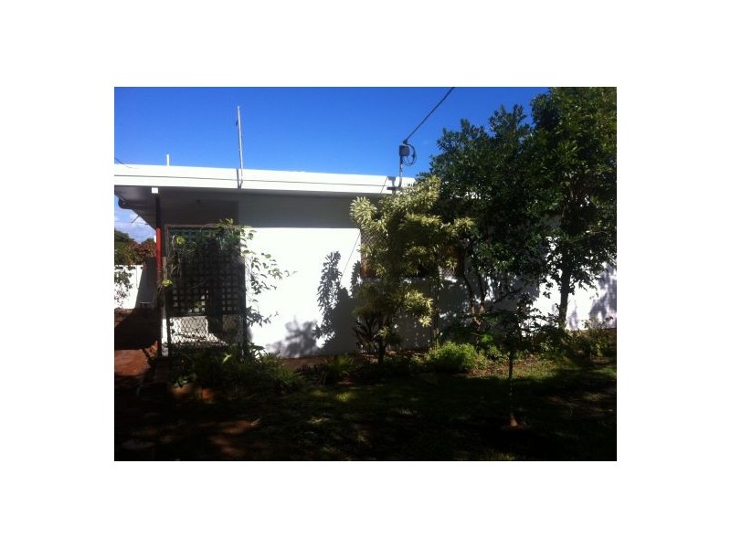 19 Dunns Terrace, Scarborough QLD 4020