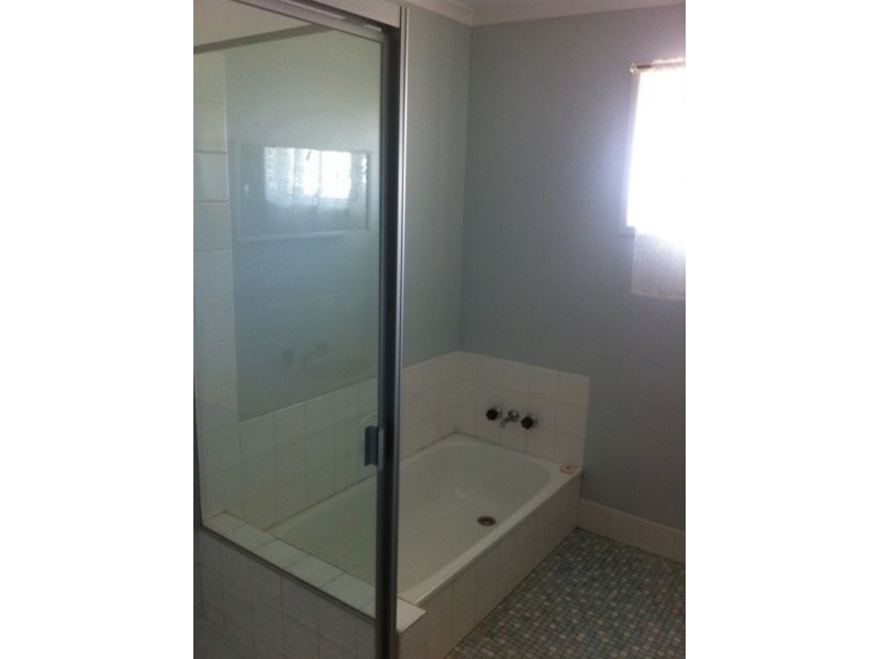 32 Cowen Street, Margate QLD 4019