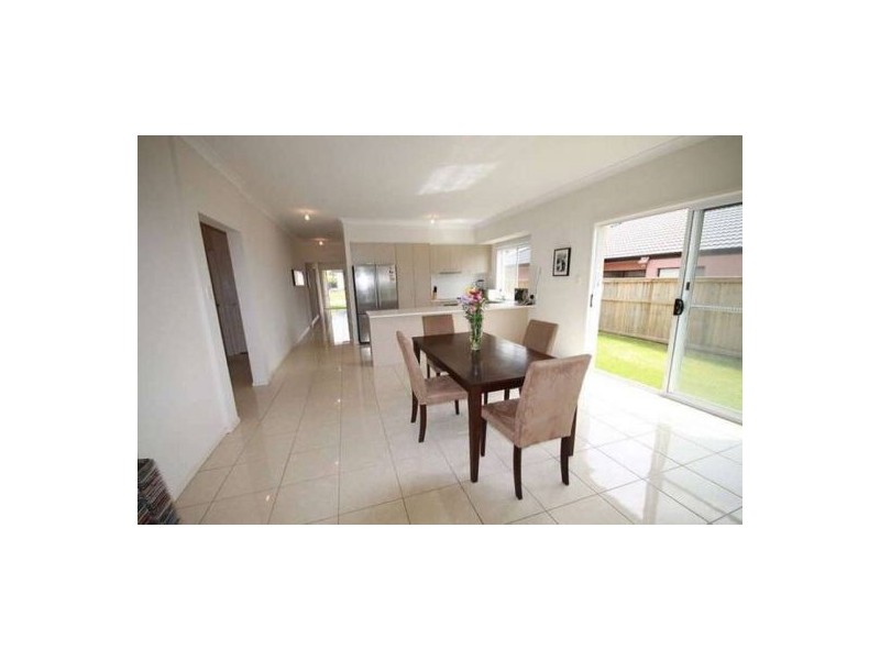 18 Morgan Street, North Lakes QLD 4509