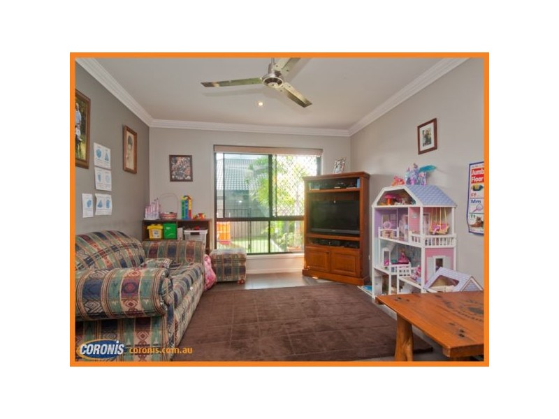 25 Tranquility Drive, Rothwell QLD 4022
