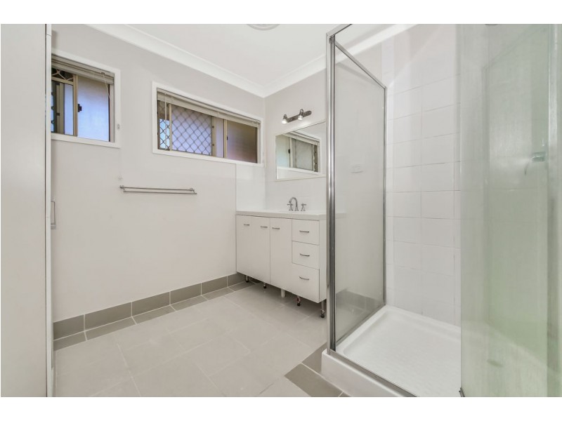 21 Emerald Street, Clontarf QLD 4019