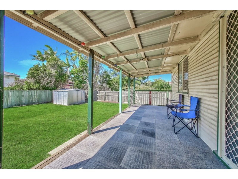21 Emerald Street, Clontarf QLD 4019
