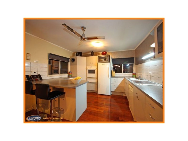 7 McNeill Road, Kallangur QLD 4503