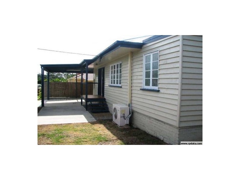 2 Bradley Road, Clontarf QLD 4019