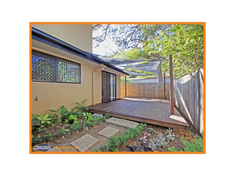 7/5 Bramble Street, Woody Point QLD 4019