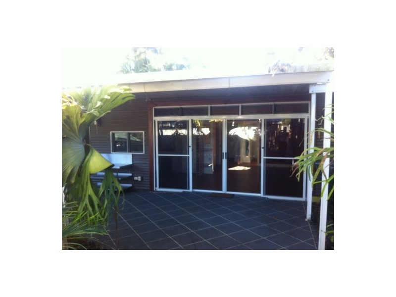 11a Wickham Street, Brighton QLD 4017