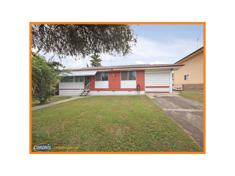 12 Pamrick Crescent, Clontarf QLD 4019