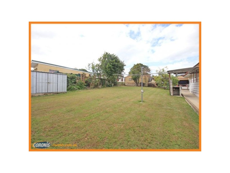 12 Pamrick Crescent, Clontarf QLD 4019