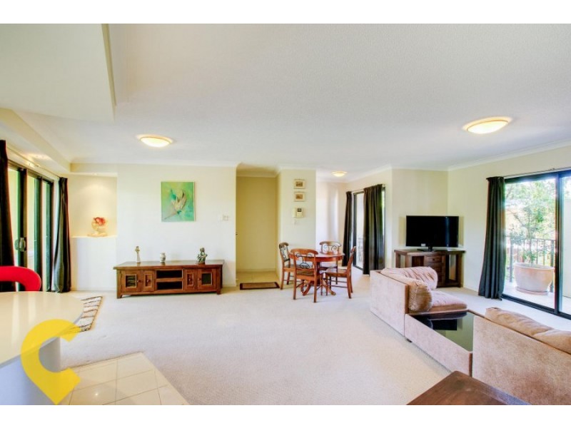 1/11 Dix Street, Redcliffe QLD 4020
