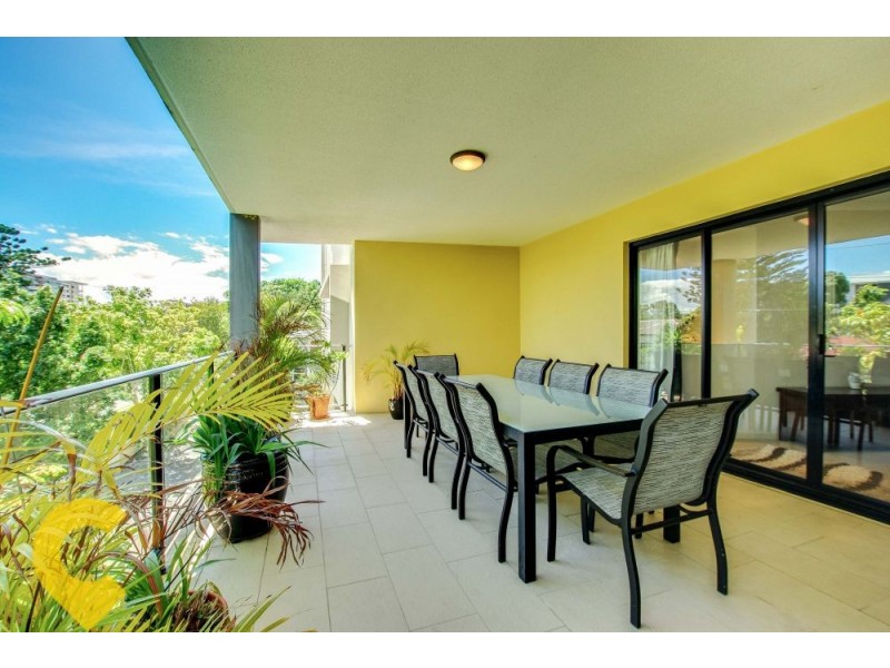 1/11 Dix Street, Redcliffe QLD 4020